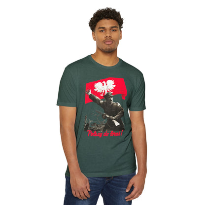 T-Shirt — Polish Resistance ‘Potęga do frontu!’ Flag Soldier Graphic